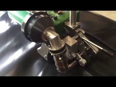 SWT-NS700 Hdpe Geomembrane Welder در محل کار کار می کند