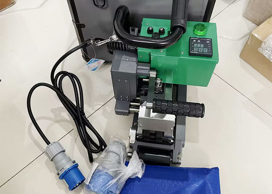 دستگاه جوشکاری ژئوممبران HDPE مدل CX900 با گوه مسی داغ