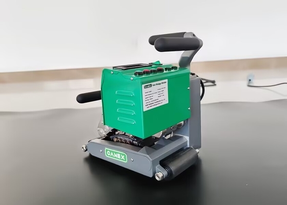 1.0-4mm CX700 ماهی استخر ماشین جوشکاری کوسه داغ
